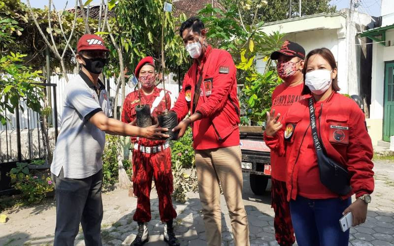 Jelang Peringatan 17 Agustus, PAC PDIP Ngampilan Gelorakan Jogja Nandur