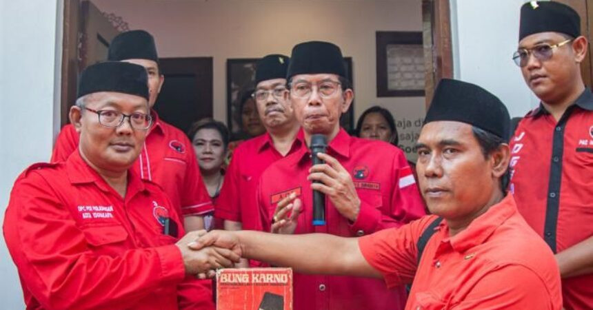 suarapubliknews.net - Kunjungi Surabaya, Kader PDIP Kota Yogyakarta Napak Tilas Bung Karno di Pandean dan Peneleh
