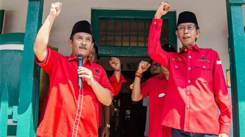 olenas.id - PDIP Yogyakarta dan Surabaya Siap Antar Ganjar Pranowo Gantikan Joko Widodo