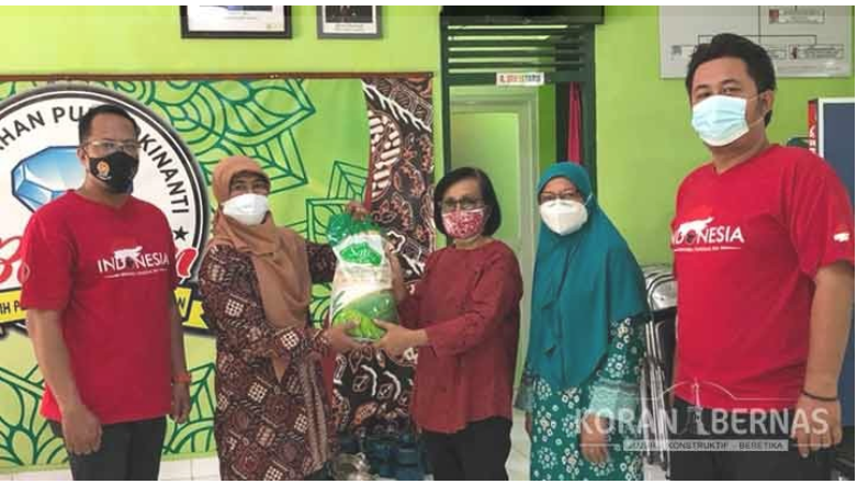 Dapur Umum untuk Warga Terdampak Covid Bermanfaat